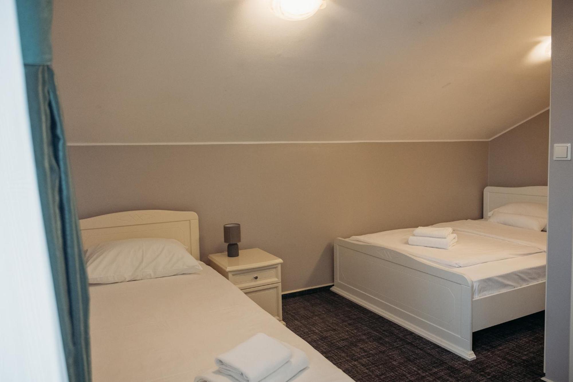 Hotel Kunst Krško Cameră foto