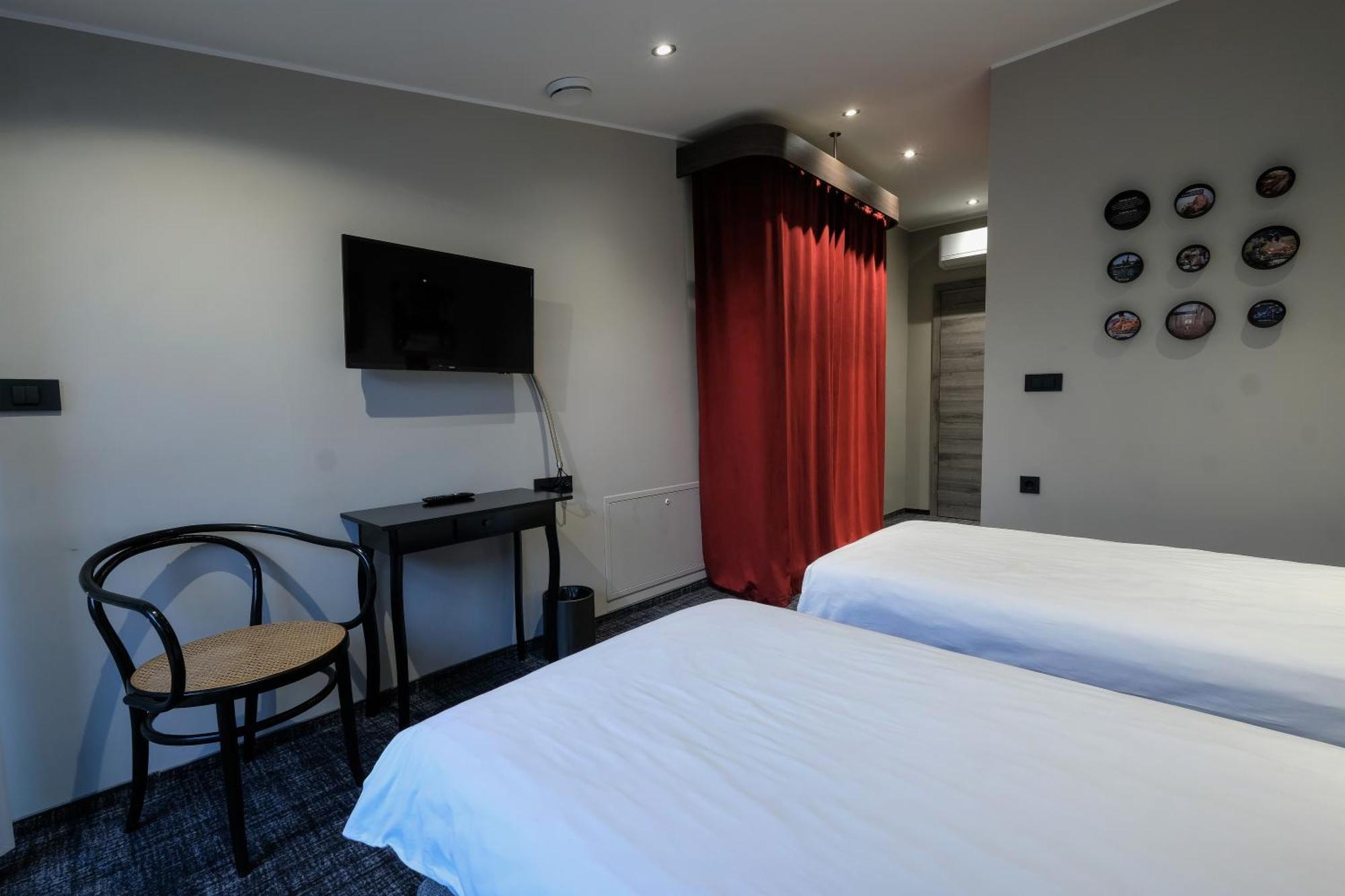 Hotel Kunst Krško Cameră foto